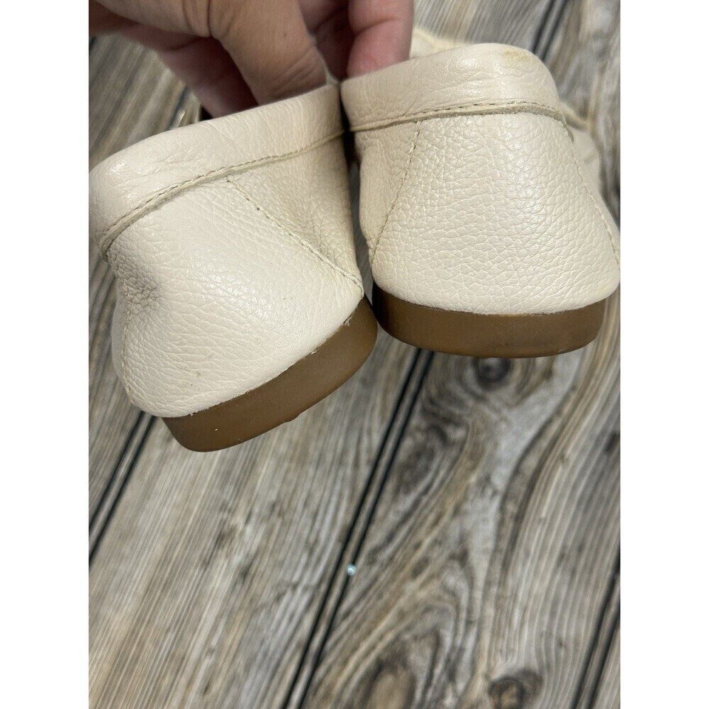 COACH Driving Loafers Fredrica Pebbled Leather Ivory Flats Slip On Womens 8B - Picture 11 of 12